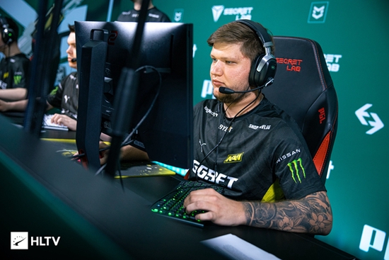 红色沙漠初期加点与招数指南